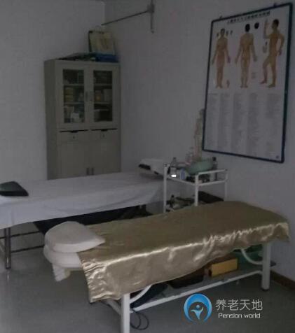武漢市青山區怡江苑社區養老院