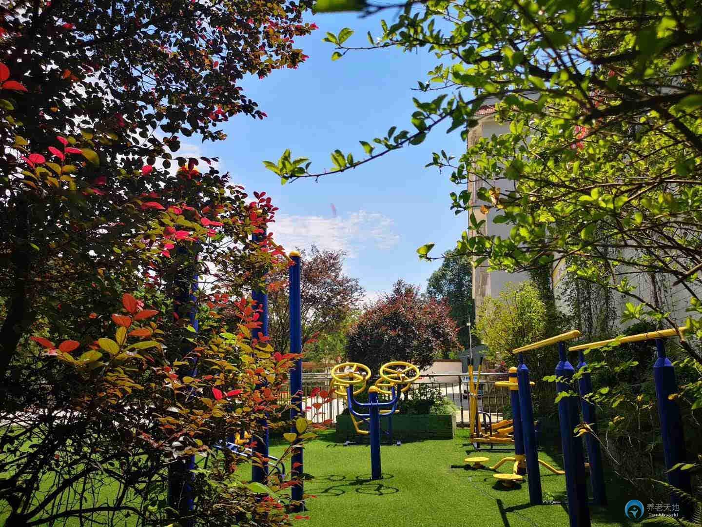 宜賓市鳳凰湖壽而康養老服務中心