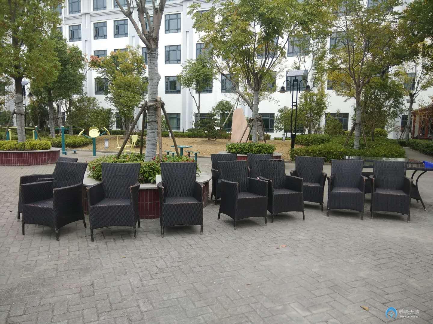 上海市青浦區練塘鎮海陽九峰養護院