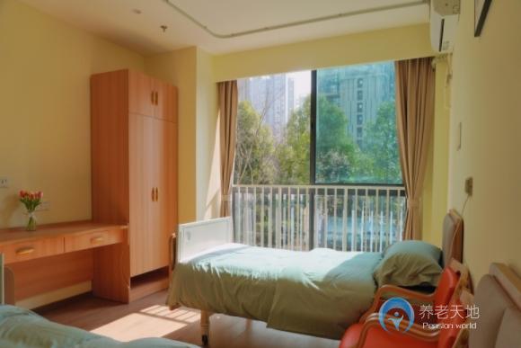 成都致和街道中京愛儂養老服務綜合體