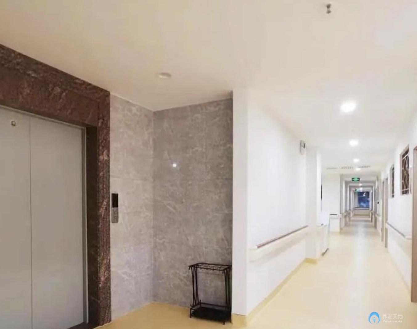 廣州市荔灣區中南街綜合養老服務中心（頤康中心）