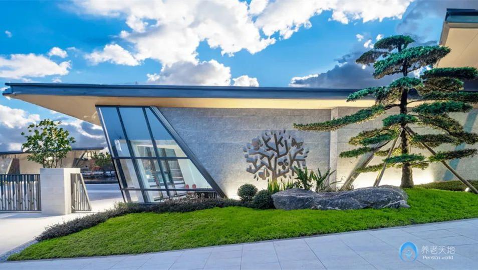 1715925979557078188.jpg 1715925979557078188.jpg